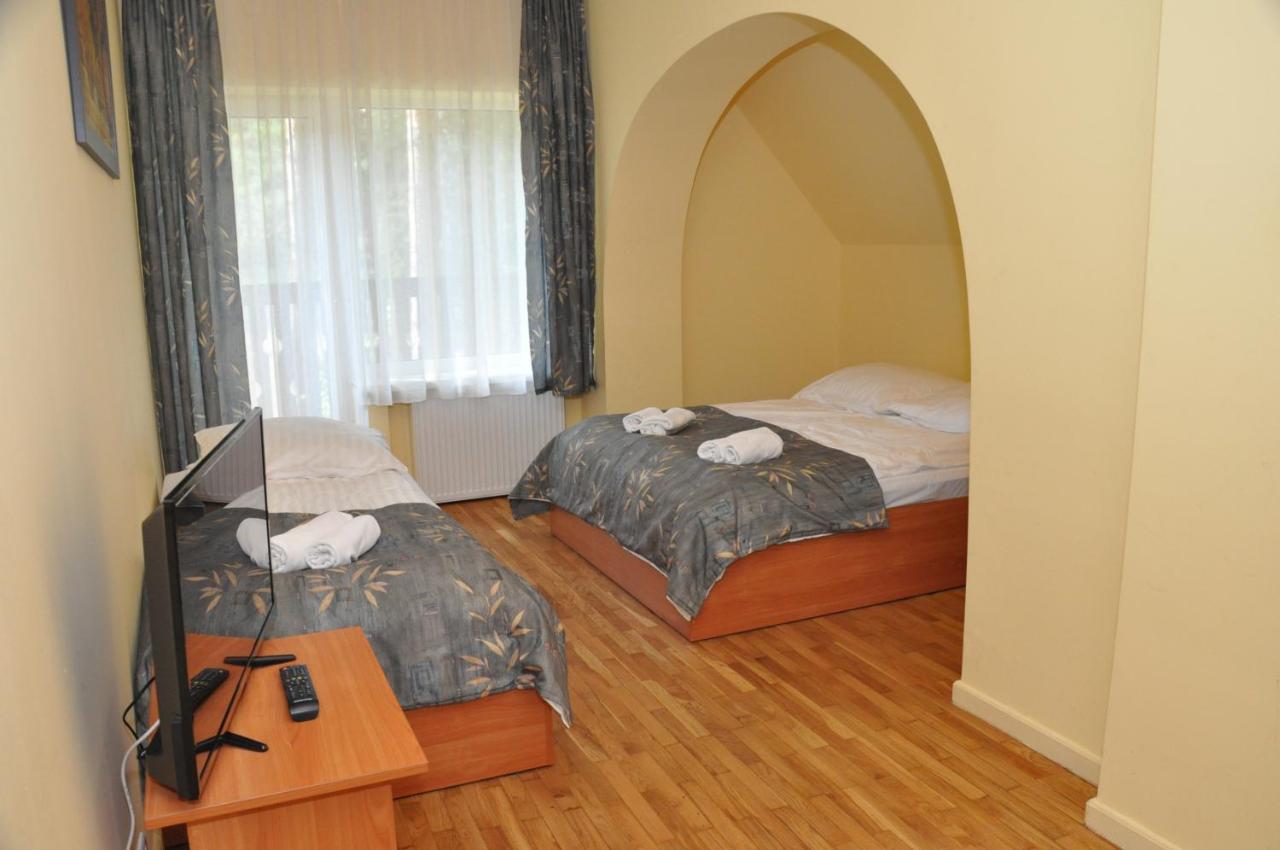 Osrodek Wypoczynkowy Barta Hotel Tylicz Kültér fotó